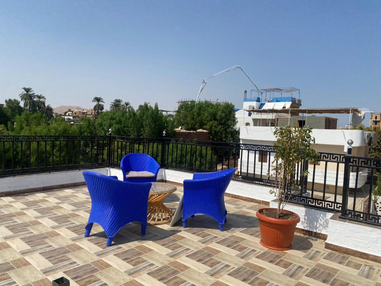 Villa Golden Life Apartments, New Property With Pool Access Луксор Екстериор снимка